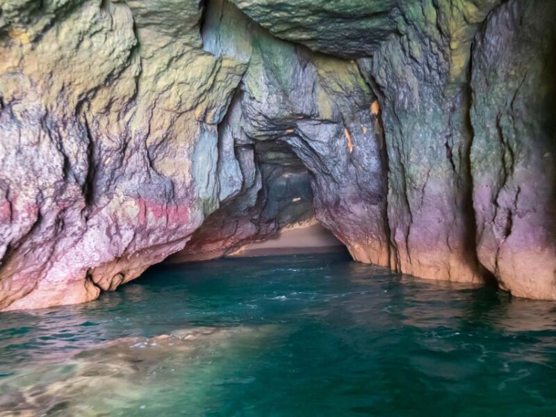 Pêra Formation: Benagil Caves and Secret Beaches Boat Trip - Key Points