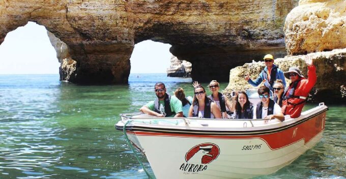 Pêra Formation: Guided Boat Tour of Benagil's 15 Best Caves - Meeting Point and Departure