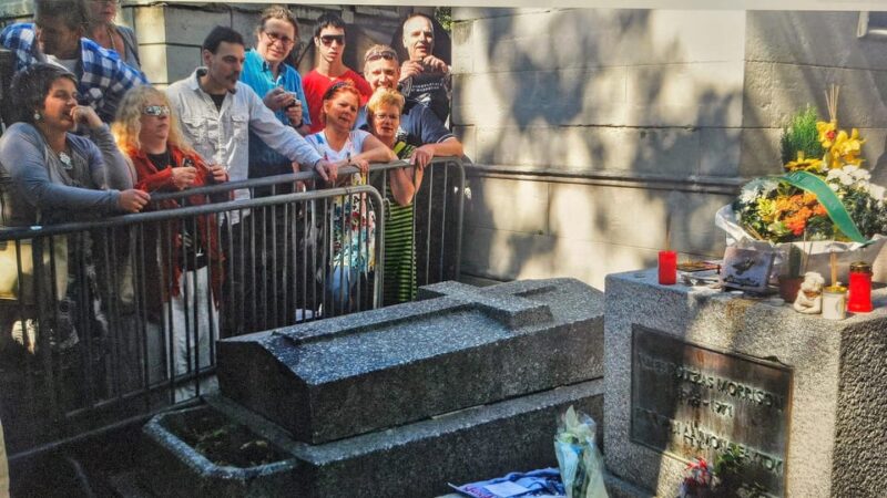 Père Lachaise Cemetery Tour, Tales From the Graves & Crepes - Itinerary Highlights