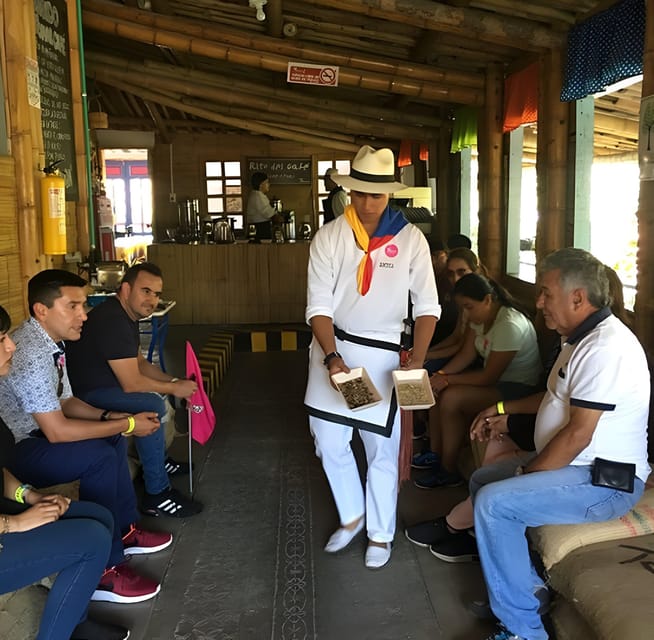 PEREIRA/ARMENIA: FULL DAY PRIVATE TOUR TO RECUCA PARK + GROUP LUNCH - Important Information