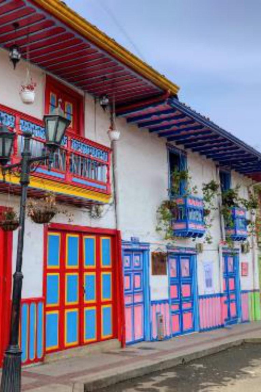 Pereira to Salento (Or Vice Versa) Private Transfer - Key Points