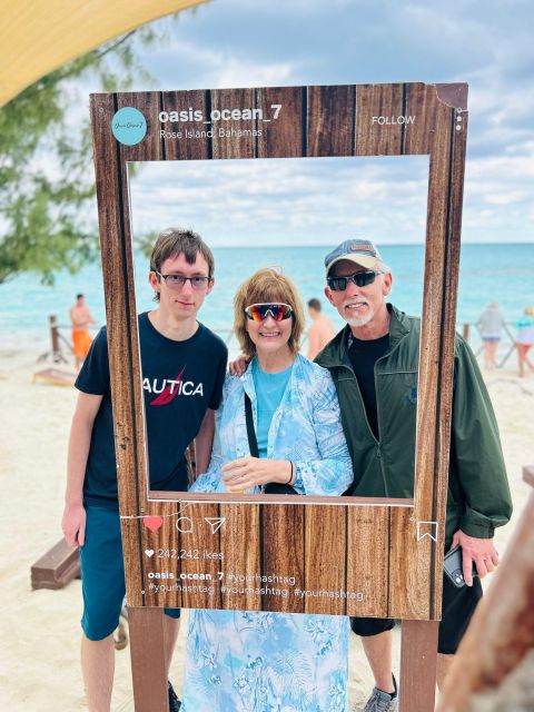 Perfect Day - Swimming Pigs, Snorkel & Beach Club - Meeting Point and Transportation