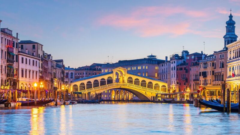 Perfect Private Venice Tour With Gondola Photoshoot - Itinerary Details