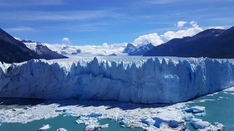 Perito Moreno Glacier Expedition: In & Out Transfer Included - Exploring Perito Moreno Glacier