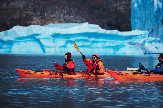 Perito Moreno Glacier Kayak Tour Including Transportation - Kayaking Experience Highlights