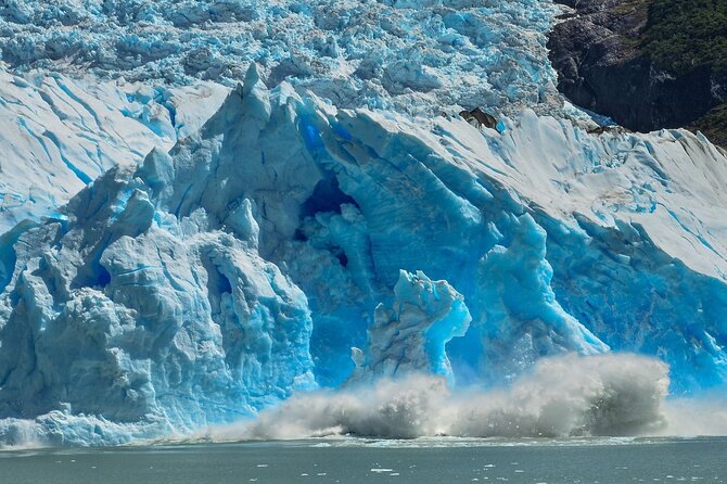 Perito Moreno Glacier Private Tour With Boat Ride - Exploring Lake Argentino