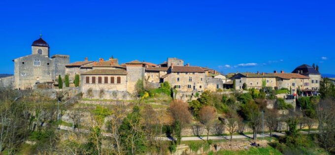 Pérouges: Medieval Village Private Guided Tour - Private Tour Experience