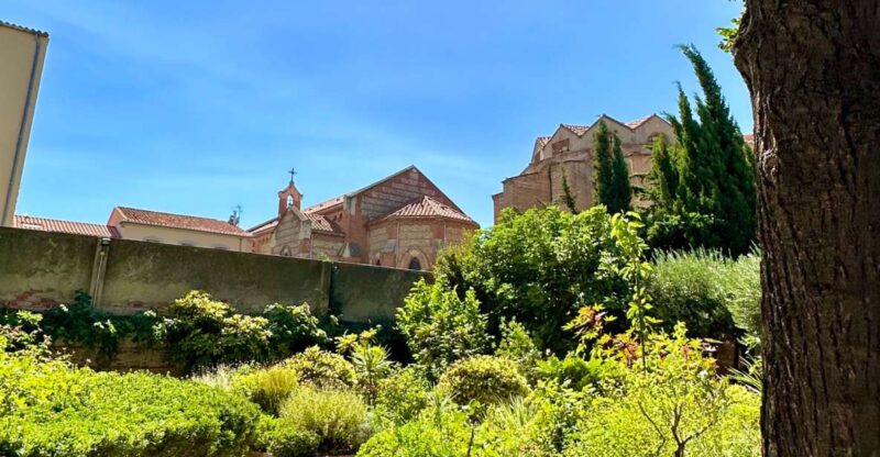 Perpignan: 2-Hour Private Tour for a Small Group - Immersion in Rich Heritage and Charm