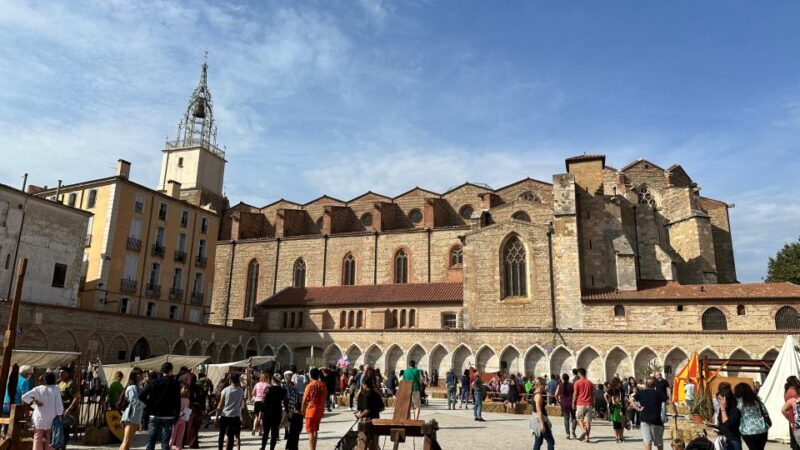Perpignan: 2-Hour Private Tour for a Small Group - Personalized Tour With Passionate Local Guide