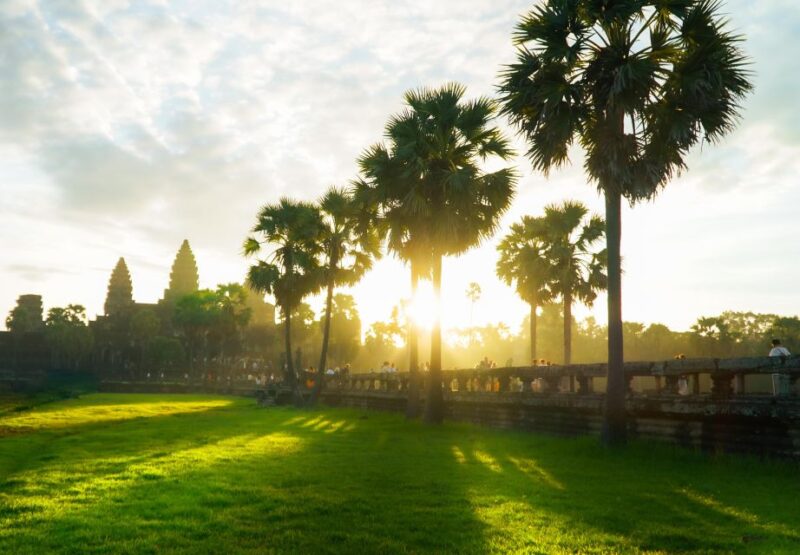 Personalised Angkor Wat Sunrise by Mountain Bikes - Inclusions and Support