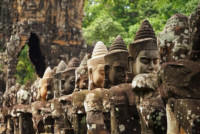 Personalised Angkor Wat Sunrise Tour by an Air-Conditioned Car - Exploring Angkor Thom South Gate