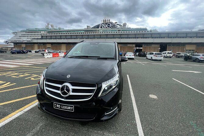 Perth Airport transfer Private Chauffeur - FAQs