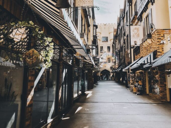 Perth: Scavenger Hunt The City of Light - Customer Support