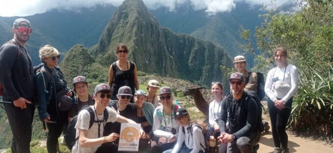 Peru: Machu Picchu Deluxe Full-Day Tour - Reservation Process