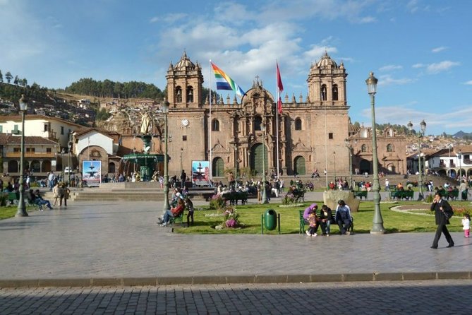 Peru Tour in 10 Days Starting Upon Arrival to Arequipa, a Quiet City - Transportation and Tour Guide