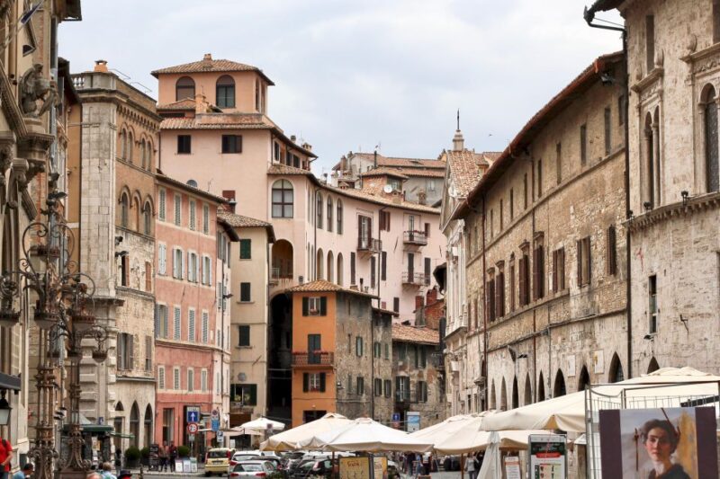 Perugia: 2-Hour Private Walking Tour - Key Stops