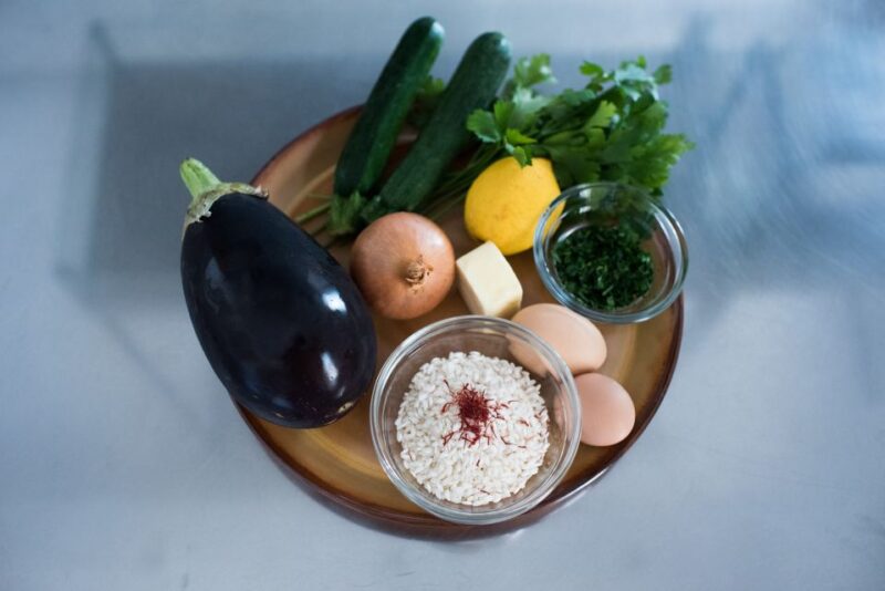 Perugia: Market Tour and Meal at a Locals Home - Important Information