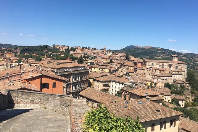 Perugia Walking Tour With Licensed Guide - Accessibility and Participation