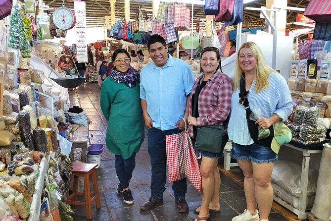 Peruvian Vegan Cooking Class, Cocktails, Local Market Tour Cusco - Cocktail Creations and Tastings