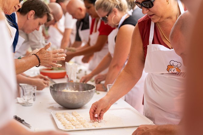 Pesto Class at Locals Home in Genoa - Class Overview