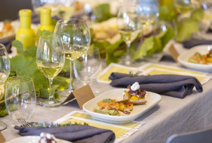 Petaluma: The Glass Room Experience - Duration and Availability Information