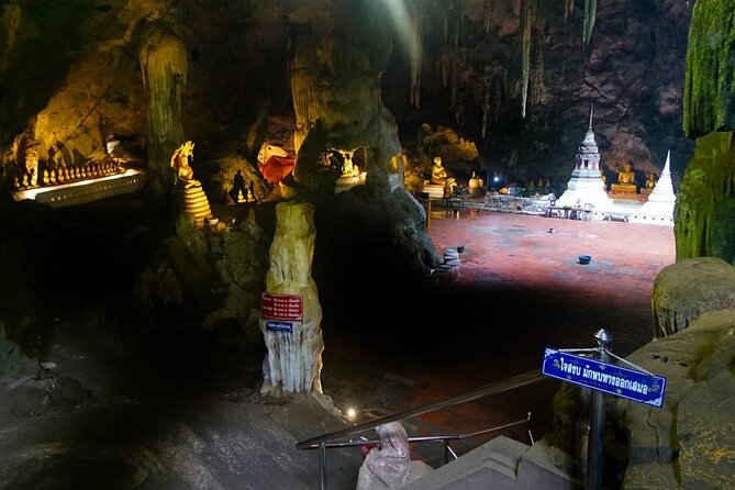 Petchaburi's Historic Palaces and Ancient Temples - Private Tour From Hua Hin - Taking in Petchaburis Cultural Heritage