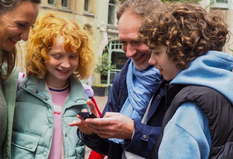Peter Pan Strasbourg : Scavenger Hunt for Kids (8-12) - Flexible Cancellation Policy