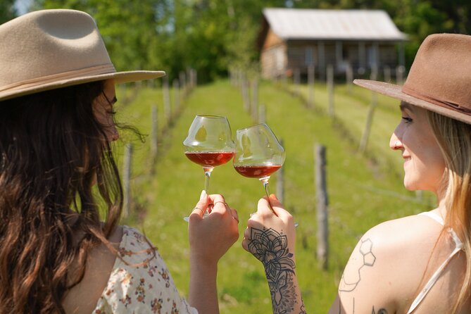 Petite Nation Wine & Cider Tour - Day Trip From Ottawa & Gatineau - Agritourism Movement
