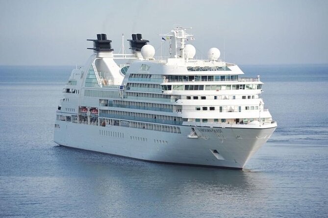 Petra Round-Trip Tour From Aqaba Port - Transportation and Amenities