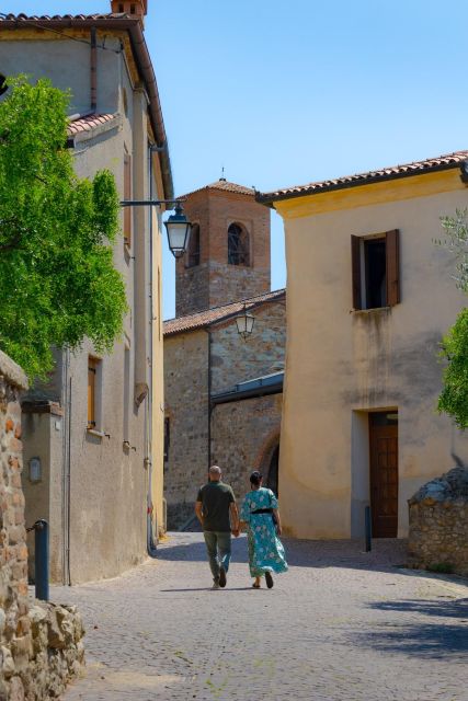 Petrarch Guided Tour From Padua - Key Points