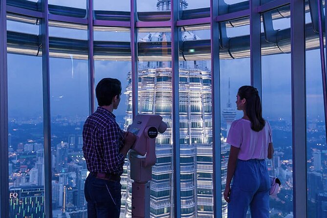 Petronas Twin Tower Skybridge View & Dining Experience Tour With Local Host - Hands-On Science Exhibits