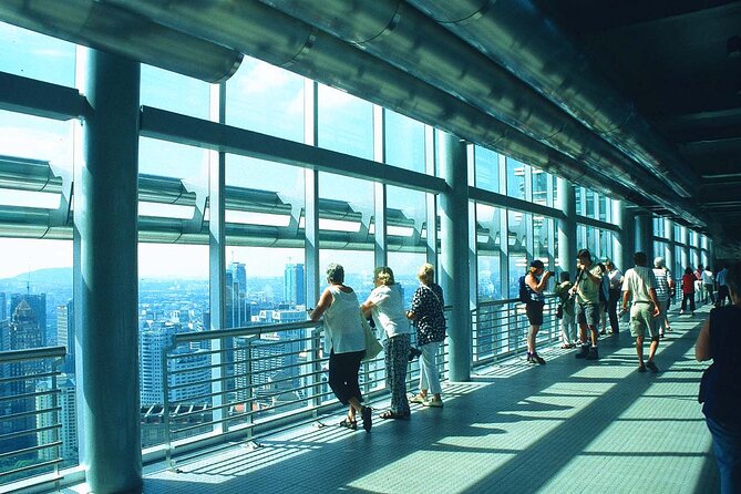 Petronas Twin Towers Skybridge View & Dining Experience Tour With Local Host - Visitor Guidelines and Restrictions