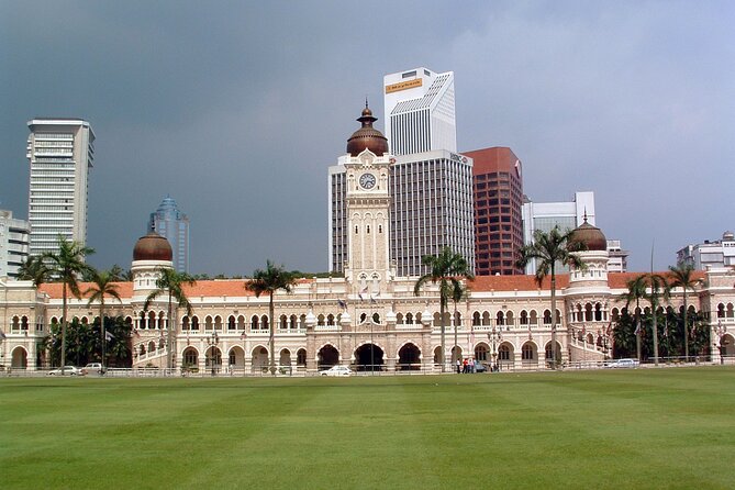 Petronas Twin Towers Ticket With Half Day City Tour - National Mosque Visit