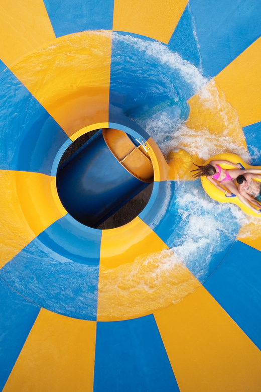 Pfäffikon: Alpamare Water Park Entry Ticket - Facilities and Attractions Overview