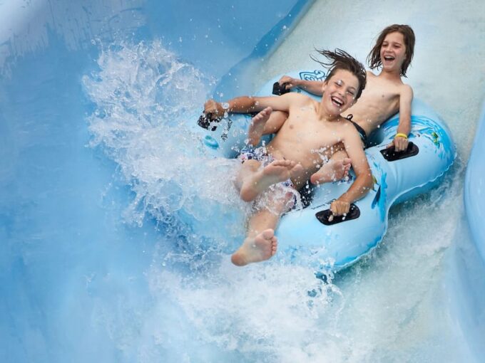 Pfäffikon: Alpamare Water Park Entry Ticket - Customer Ratings and Feedback