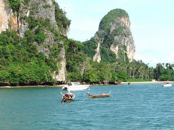 Phang Nga Hong by Starlight - Good To Know