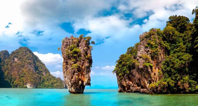 Phang-Nga & James Bond 4 in 1 Canoeing Bond By Big Boat Trip - Experienced Local Guide and Crew