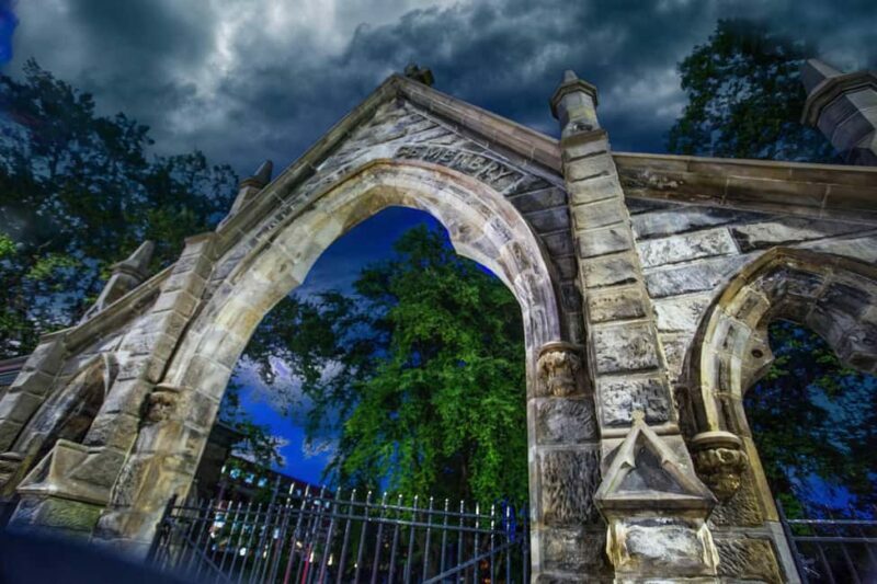 Phantom's Parade on Prospect: Cleveland Ghost Tours - Cleveland Ghost Tours: Phantoms Parade on Prospect
