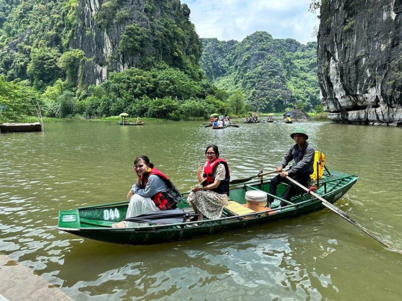 Phat Diem Catheral and Tam Coc Private Day Tour From Hanoi - Contact and Booking