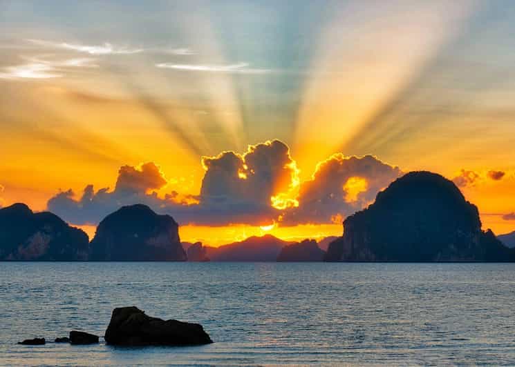 Phi Phi & 4 Islands Sunset Tour + Bioluminescent Planktons - Tour Details