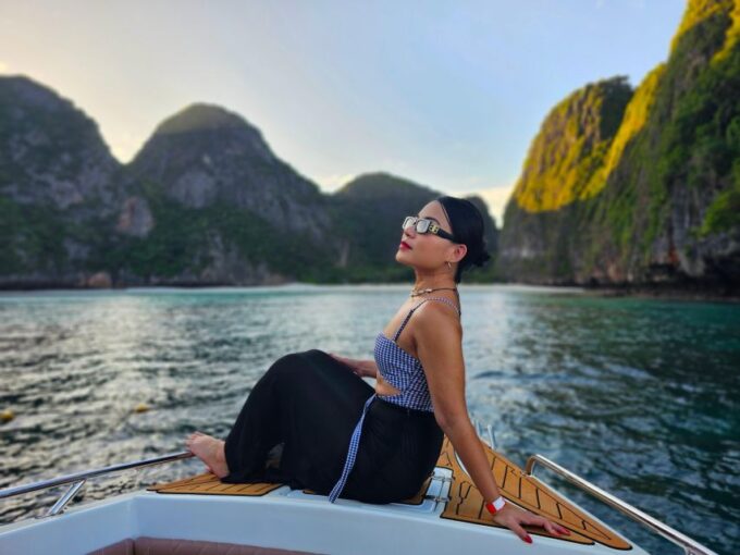 Phi Phi: Avoid The Crowds Speedboat to Maya Bay at Sunrise - Booking and Cancellation Policy