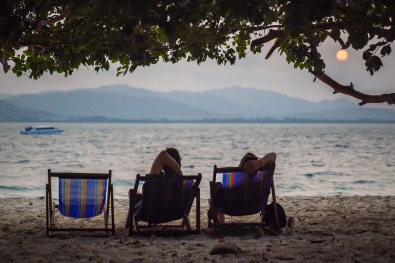 Phi Phi & Bamboo Island, Maya Bay With Lunch & Sunset Drinks - What to Bring