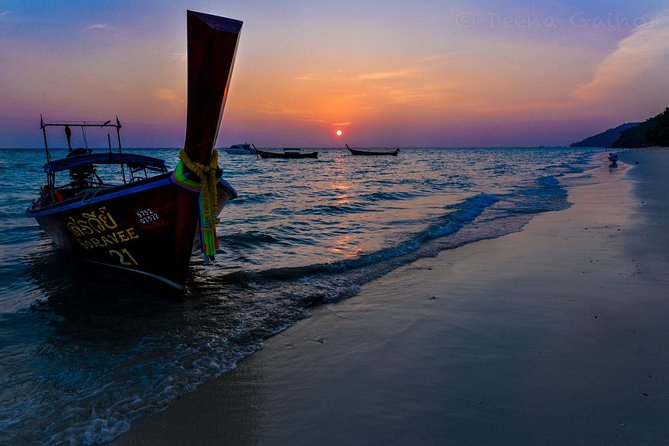 Phi Phi Early Bird Premium Tour by Speed Boat With Lunch - Tour Overview