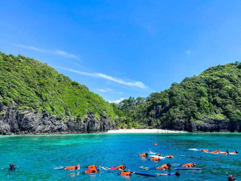 Phi Phi Highlight: Full-Day Island by Speedboat or Catamaran - Island Highlights