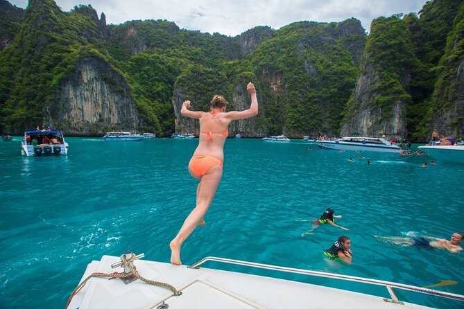Phi Phi Island Hopping Day Trip by Speed Boat From Phuket - Reviews and Ratings
