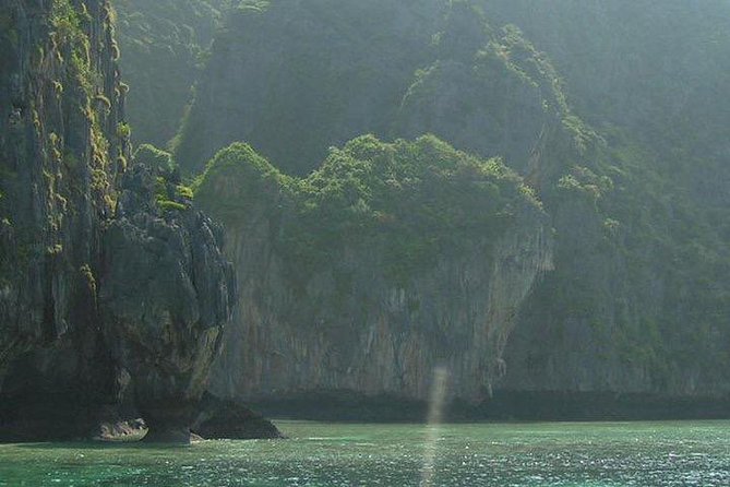 Phi Phi Island Tour by Big Boat by Royal Jet Cruiser (First Class) - Reviews and Feedback