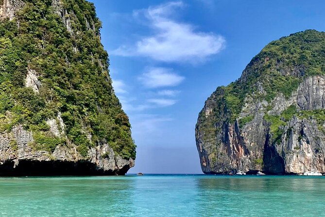 Phi Phi Islands Adventure Day Tour by Speedboat From Krabi - Exploring Loh Samah Bay