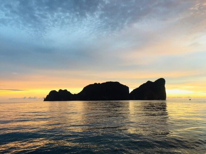 Phi Phi Islands: Half-Day Private Speed Boat Charter - Bioluminescent Plankton Visibility