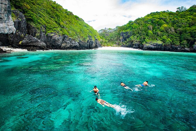 Phi Phi Islands One Day Tour by Speedboat From Krabi - Discovering Bamboo Island