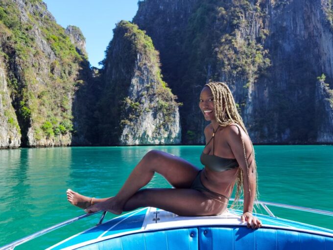 Phi Phi: Private Speedboat Tour to Maya Bay Incl. Park Fee - Nature Preservation and Tour Variations